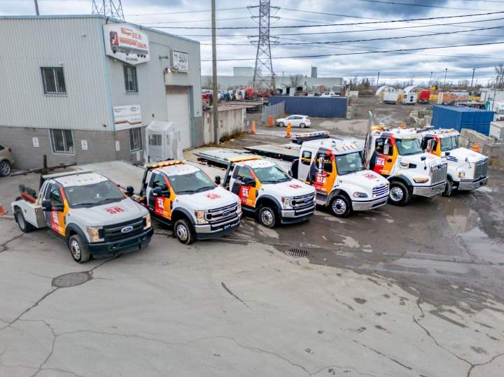 Comment réduire les risques et les retards lors d'un transport de machinerie lourde ? Montréal